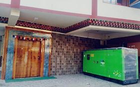 Hotel Dilli Phu Bomdila 2*